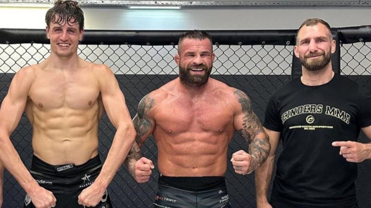 Velký den se blíží. Reinders a pohled na Vémolu, Peňáze, Bledou a MMA ve škole