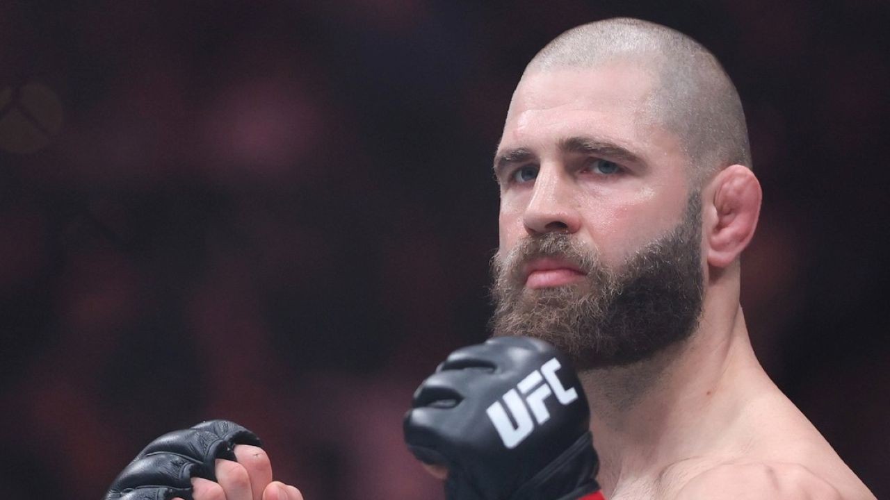 Brousím si svůj meč. Činy v kleci, ne někde jinde, ladí Procházka formu na UFC