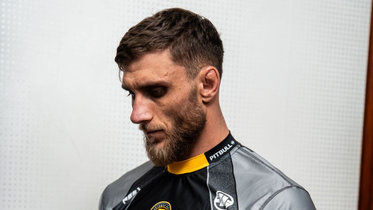 Sesazený šampion Oktagonu přišel s omluvou. Vysvětlil, proč nedal váhu